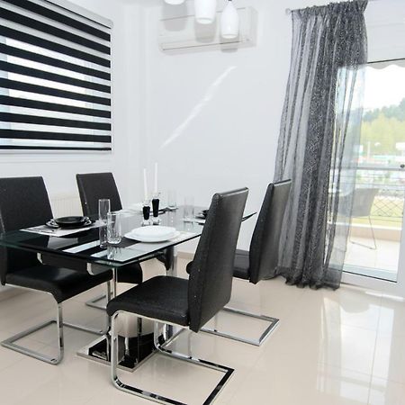 Mistral Luxury Living Aparthotel Nea Peramos  Ngoại thất bức ảnh