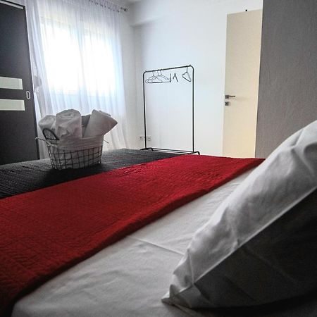 Mistral Luxury Living Aparthotel Nea Peramos  Ngoại thất bức ảnh