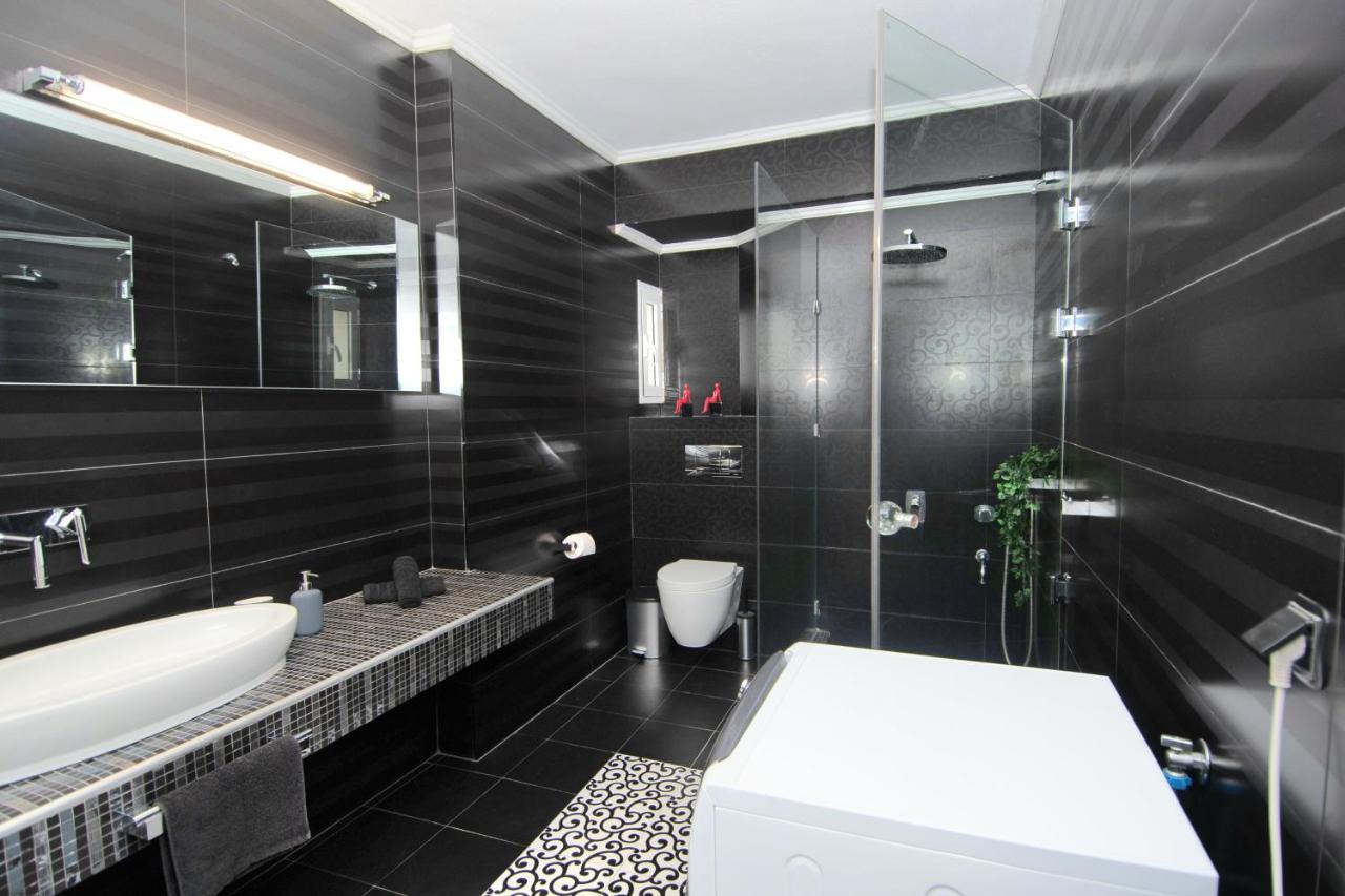 Mistral Luxury Living Aparthotel Nea Peramos  Ngoại thất bức ảnh