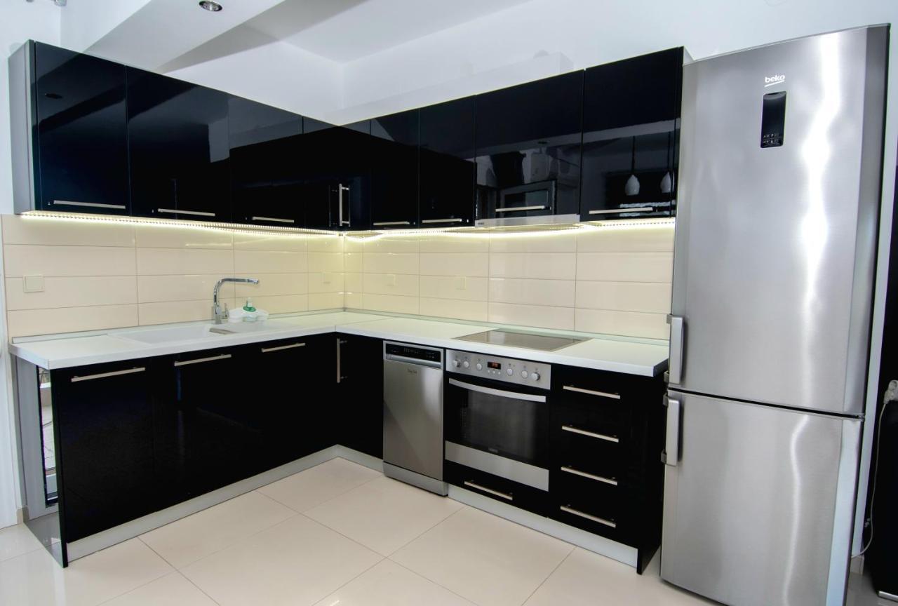 Mistral Luxury Living Aparthotel Nea Peramos  Ngoại thất bức ảnh